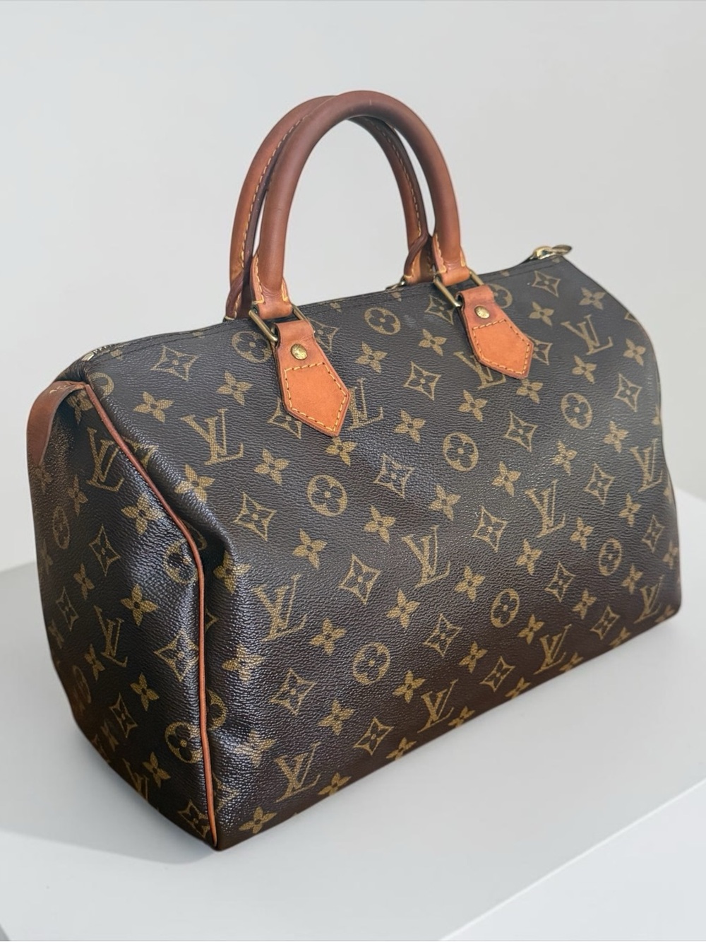 Authenticated Louis Vuitton Speedy 30 Vintage Monogram Bag! EUC! COA! - Picture 3 of 16
